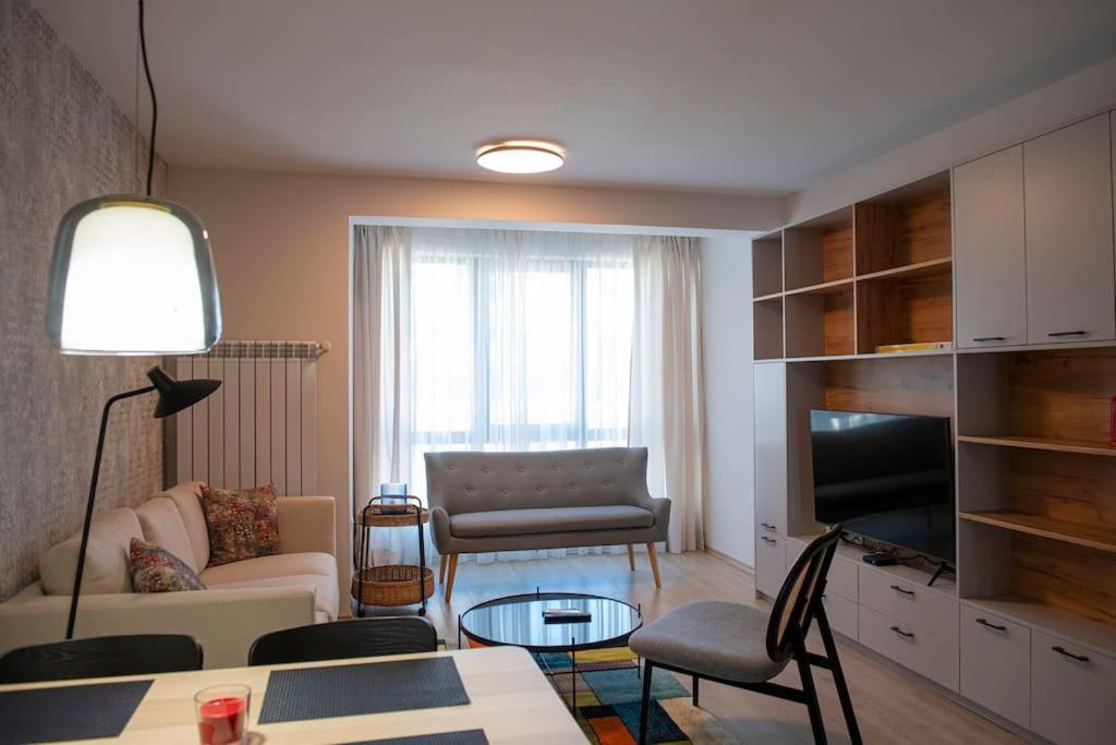 New York: A Spacious Modern Apartment With Parking 소피아 외부 사진